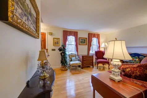 315 River Road Windham ME 04062