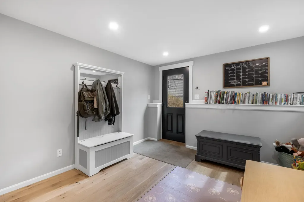 7 Camden Avenue York ME 03909