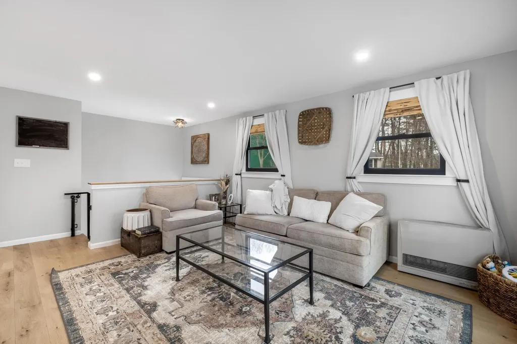 7 Camden Avenue York ME 03909