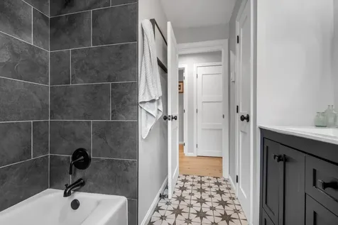 7 Camden Avenue York ME 03909
