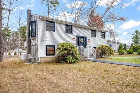 7 Camden Avenue York ME 03909