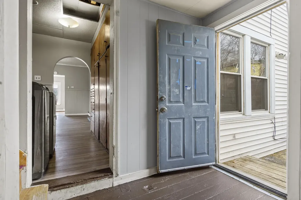 76 Maine Avenue Rumford ME 04276