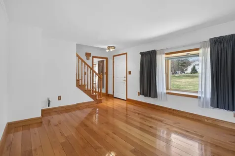 281 Portland Road Gray ME 04039