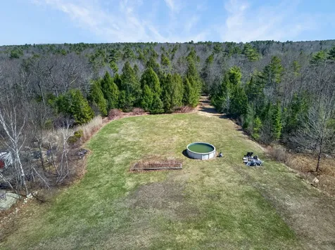 281 Portland Road Gray ME 04039
