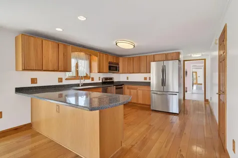 281 Portland Road Gray ME 04039