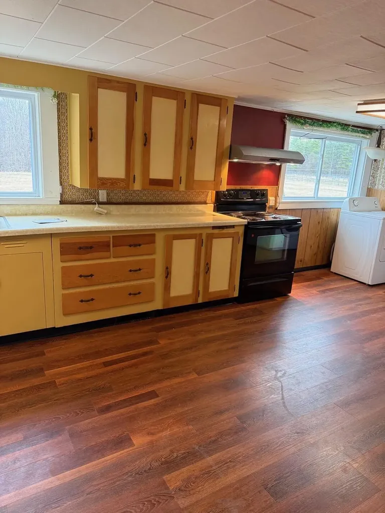 845 Northern Avenue Farmingdale ME 04344