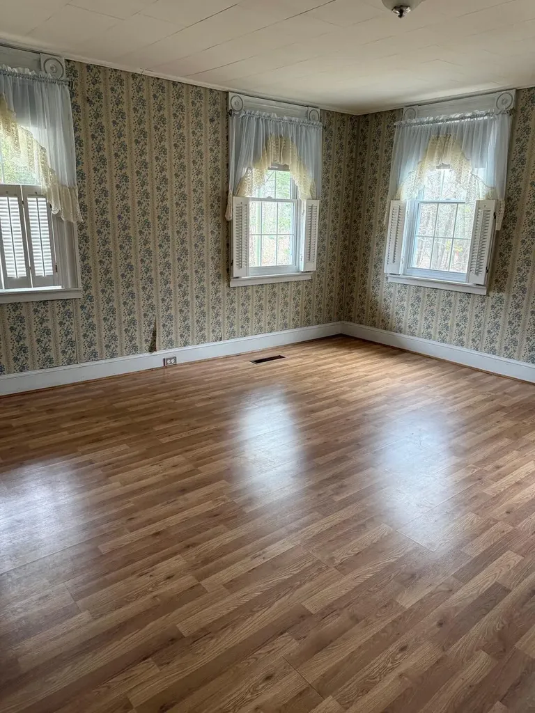 845 Northern Avenue Farmingdale ME 04344
