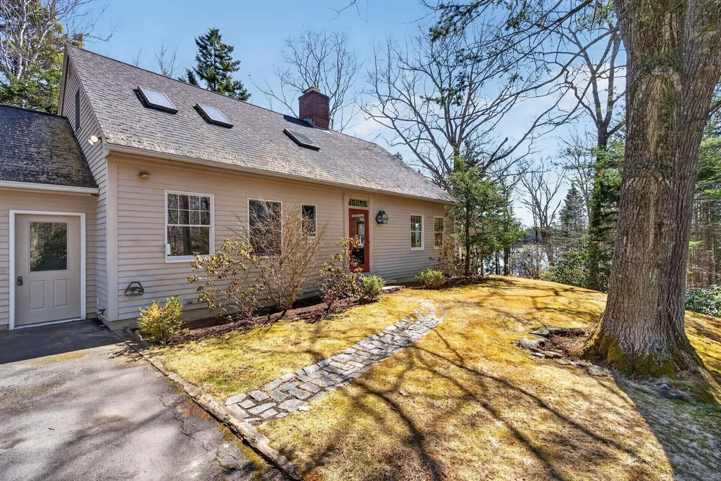 64 High Head Road Harpswell ME 04079