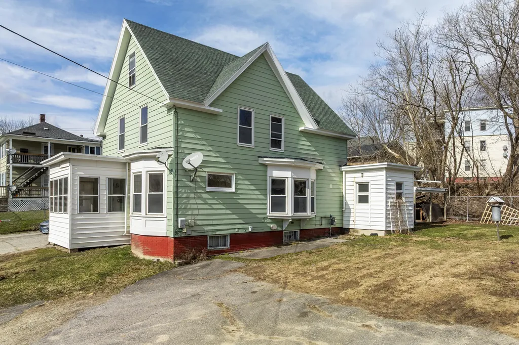 38 Jefferson Street Lewiston ME 04240