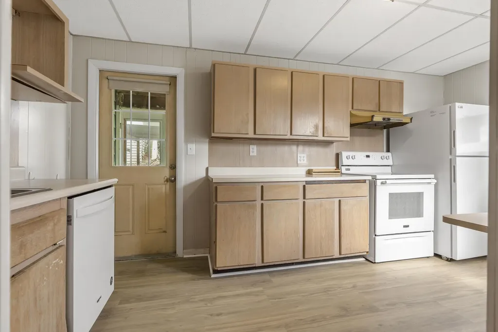 38 Jefferson Street Lewiston ME 04240