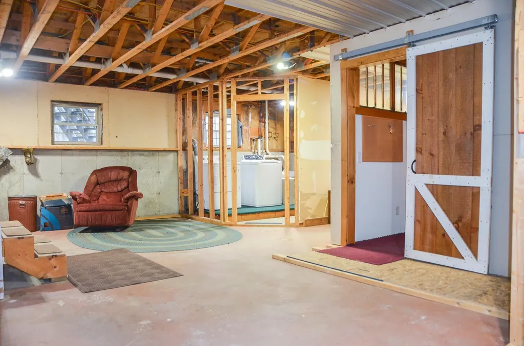 103 Birmingham Road Randolph ME 04346