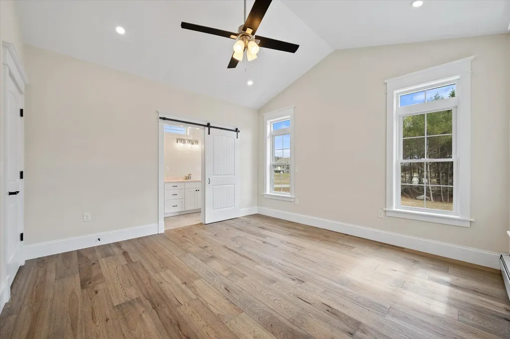 5 Donegal Drive Veazie ME 04401