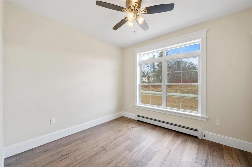 5 Donegal Drive Veazie ME 04401
