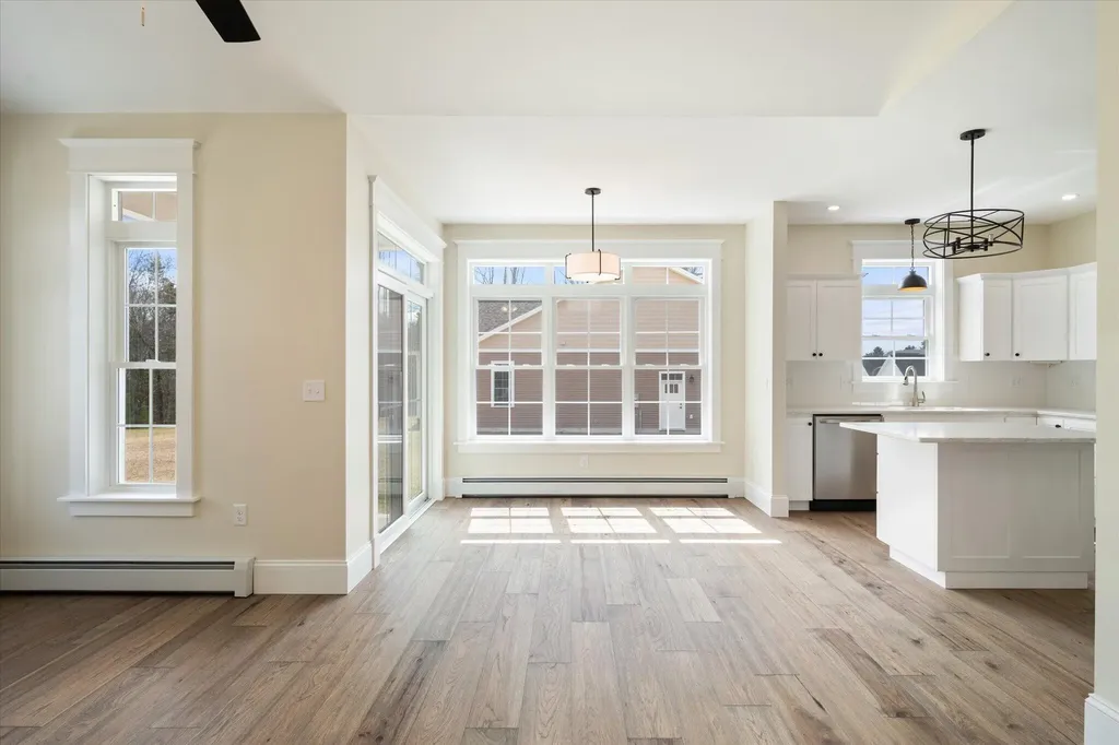 5 Donegal Drive Veazie ME 04401