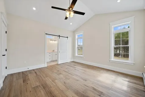5 Donegal Drive Veazie ME 04401