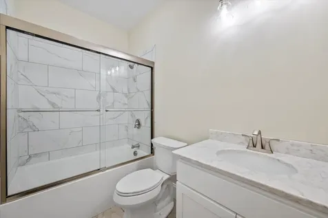5 Donegal Drive Veazie ME 04401
