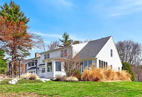 15 Thunder Road Saco ME 04072