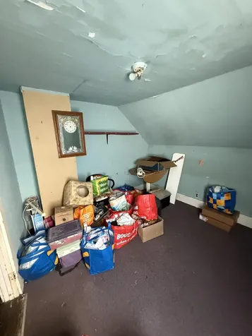19 Perry Street Lincoln ME 04457