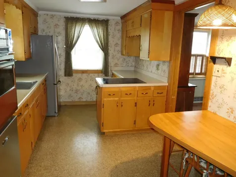 7 Joy Street Sanford ME 04083