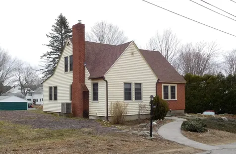 7 Joy Street Sanford ME 04083