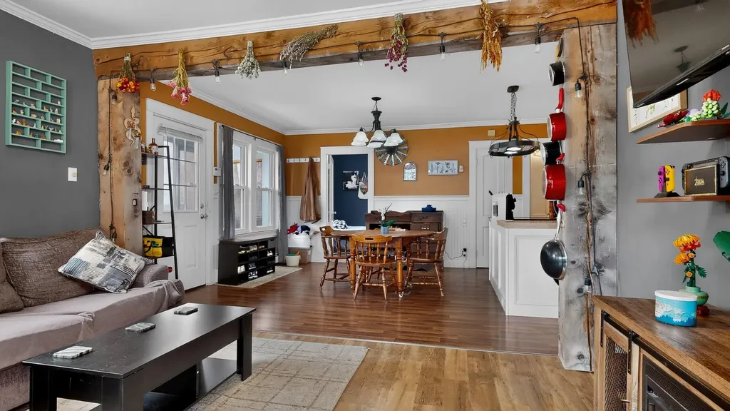 28 Weeman Street Sanford ME 04083
