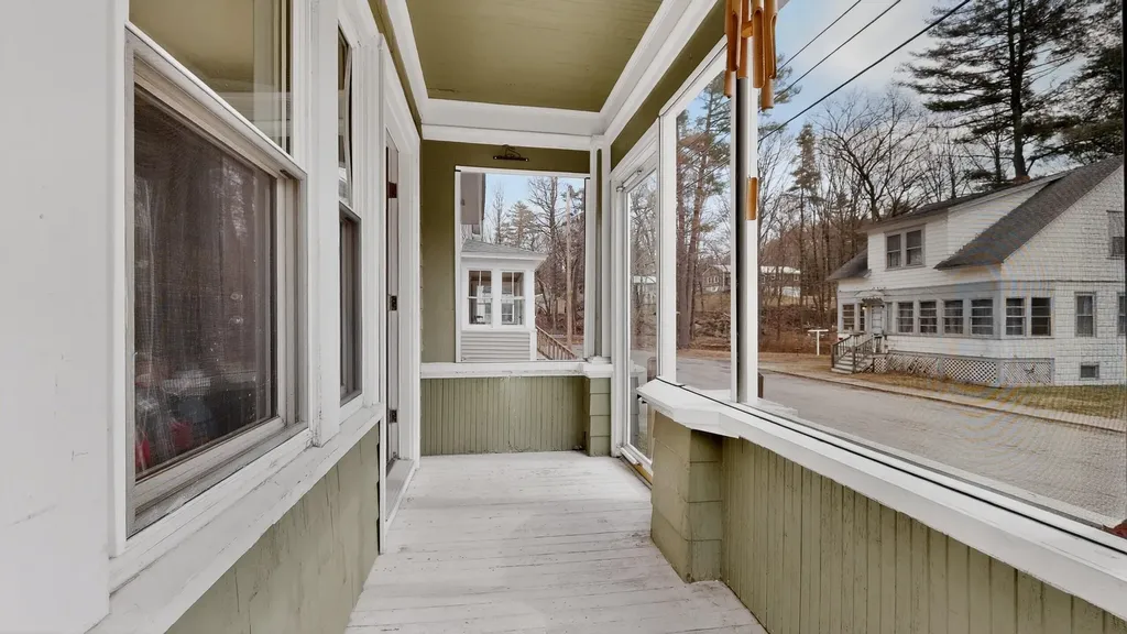 28 Weeman Street Sanford ME 04083