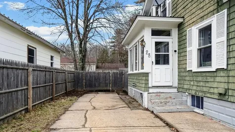28 Weeman Street Sanford ME 04083