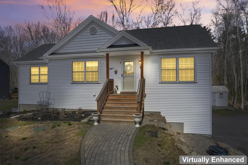 7 Crickett Lane Biddeford ME 04005