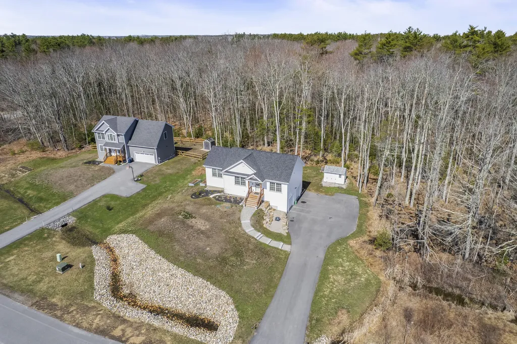 7 Crickett Lane Biddeford ME 04005