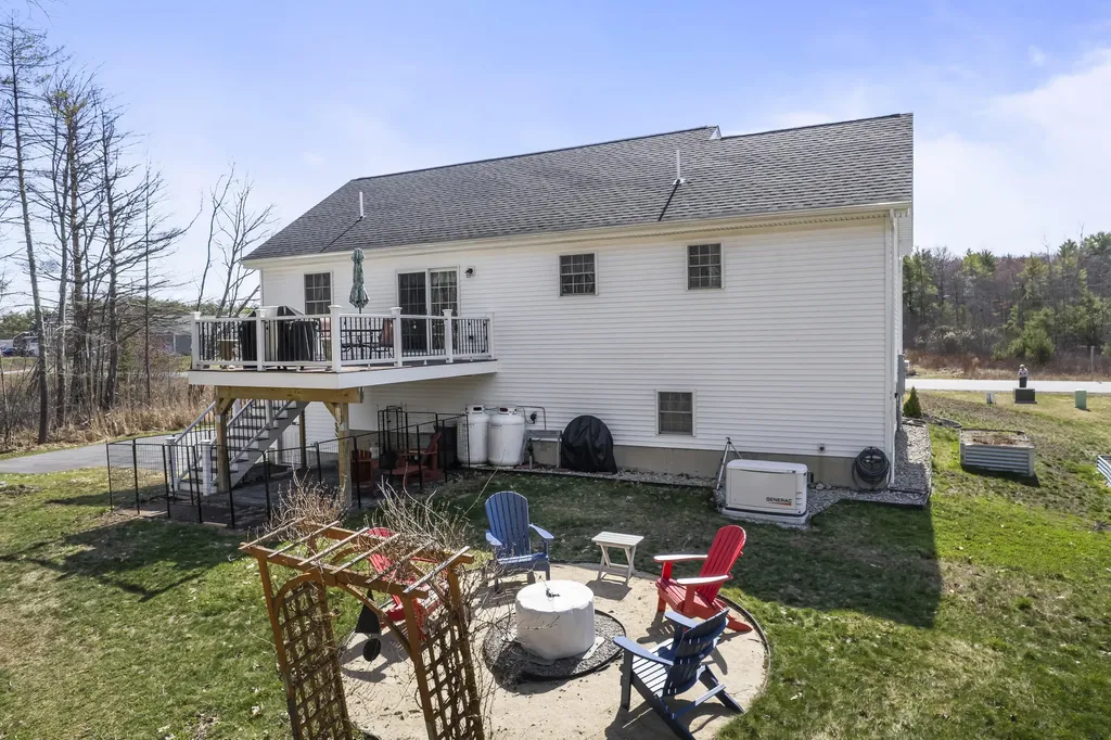 7 Crickett Lane Biddeford ME 04005