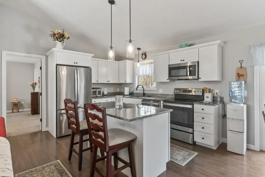 7 Crickett Lane Biddeford ME 04005
