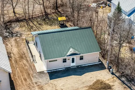 14 Mercer Road Norridgewock ME 04957