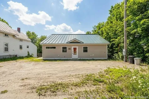14 Mercer Road Norridgewock ME 04957