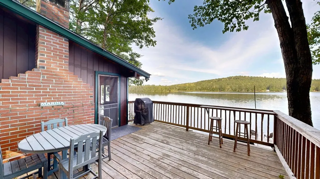 341 Narrow Gauge Trail Hiram ME 04041