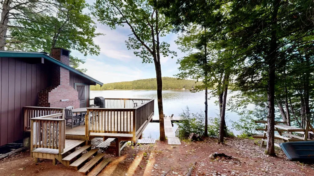 341 Narrow Gauge Trail Hiram ME 04041