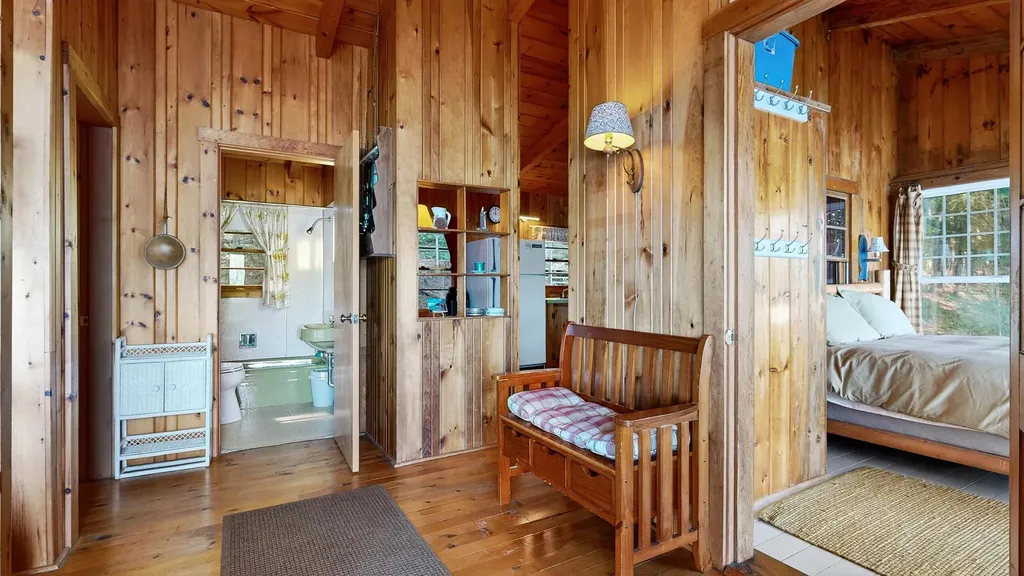 341 Narrow Gauge Trail Hiram ME 04041