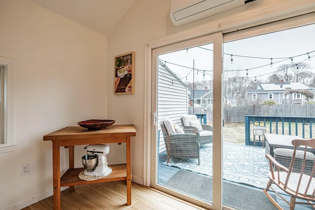 8 Meadow Way Cape Elizabeth ME 04107