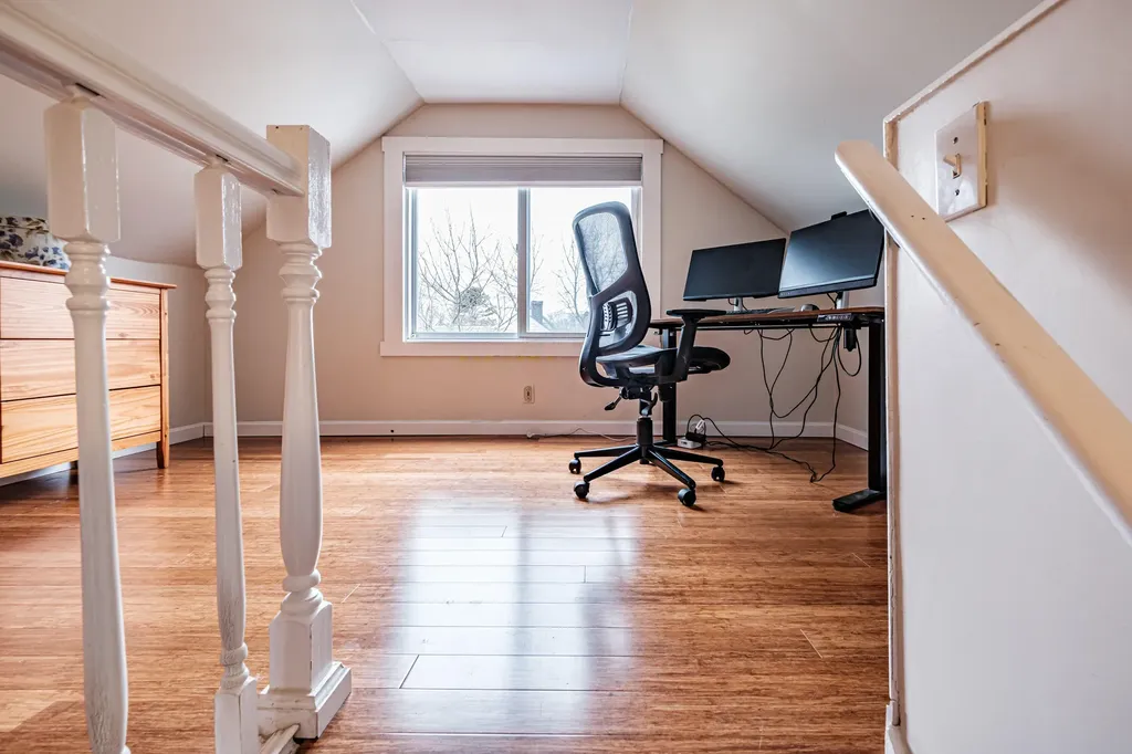 8 Meadow Way Cape Elizabeth ME 04107