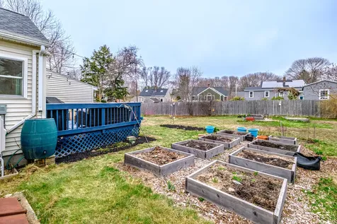 8 Meadow Way Cape Elizabeth ME 04107