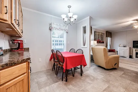 23 Kapote Drive Norway ME 04268