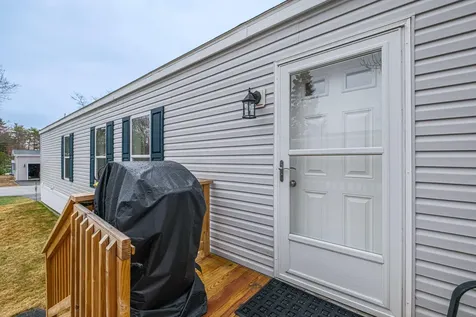 23 Kapote Drive Norway ME 04268