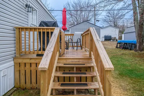 23 Kapote Drive Norway ME 04268