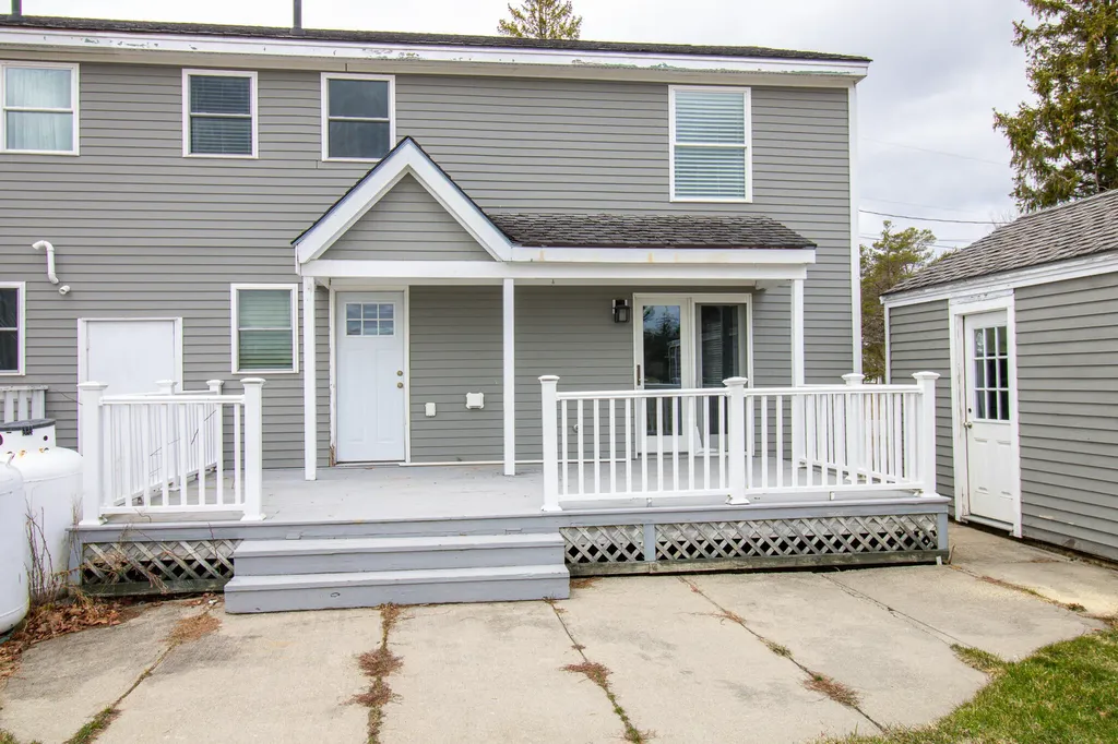 8 Windward Circle Drive Cutler ME 04626