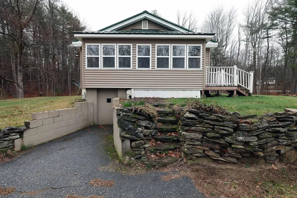 500 Whitefield Road Pittston ME 04345