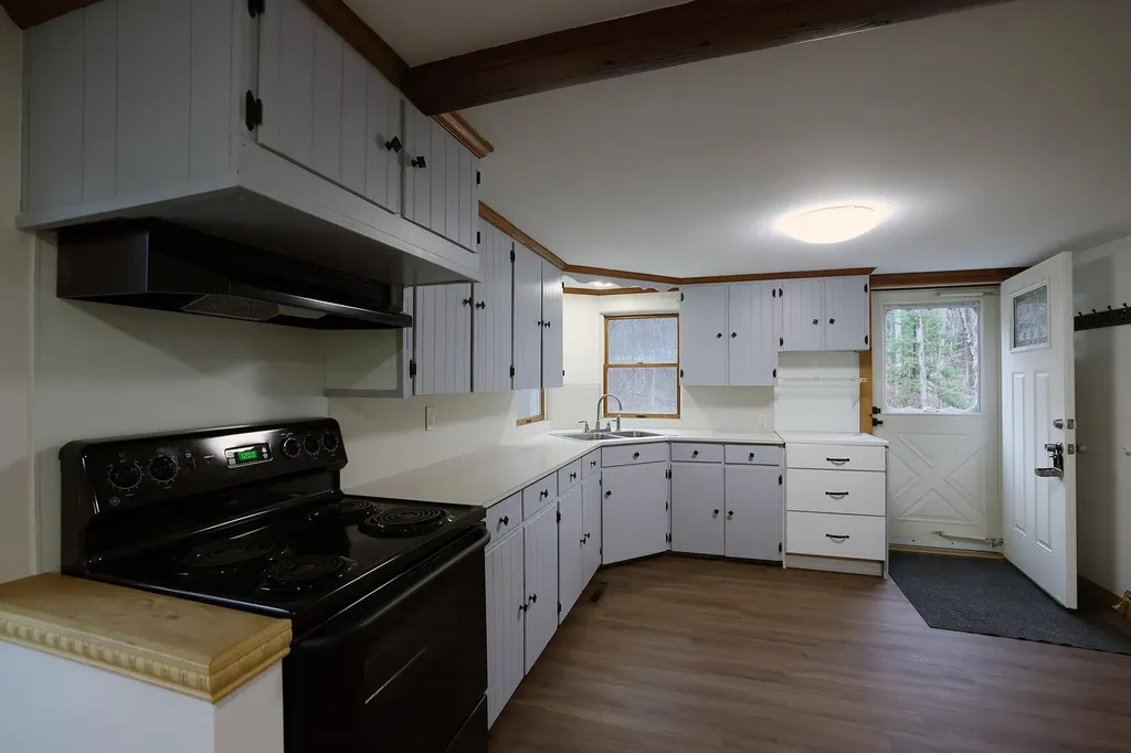 500 Whitefield Road Pittston ME 04345
