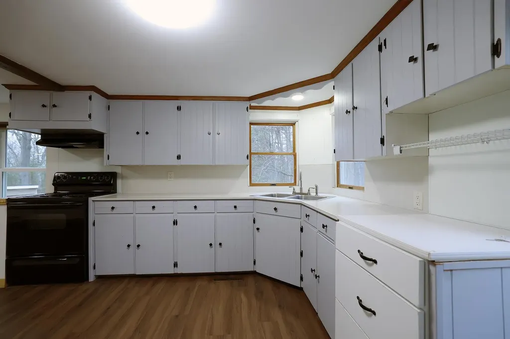 500 Whitefield Road Pittston ME 04345