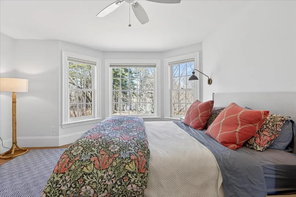 22 Royall Point Road Yarmouth ME 04096