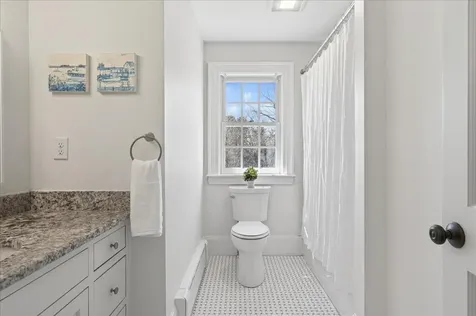 22 Royall Point Road Yarmouth ME 04096