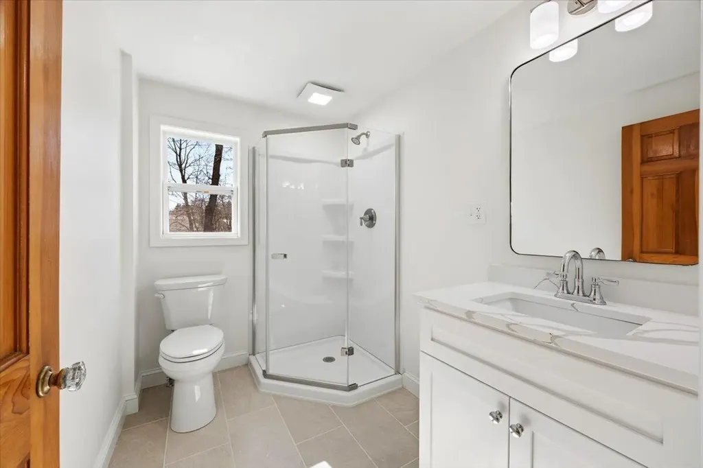 10 Meadowbrook Lane Portland ME 04102