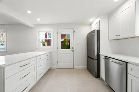 10 Meadowbrook Lane Portland ME 04102